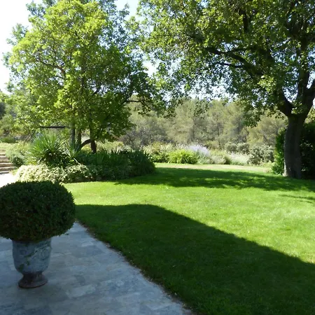 Lou Pantai, Bed And Breakfast, Delux Bedroom Bed & Breakfast Aix-en-Provence